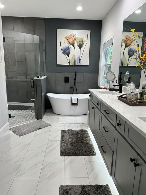 717 Ridgewood Ave, Deland FL  32720-2644 exterior