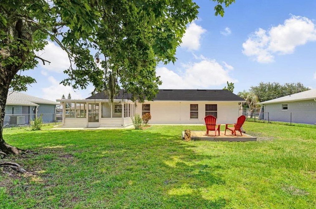 612 Estrada Ln, Kissimmee, FL 34758