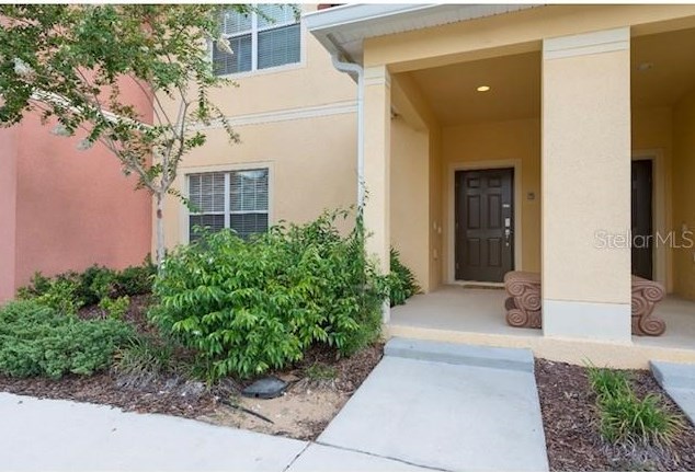 8955 Bismarck Palm Rd, Kissimmee, FL 34747