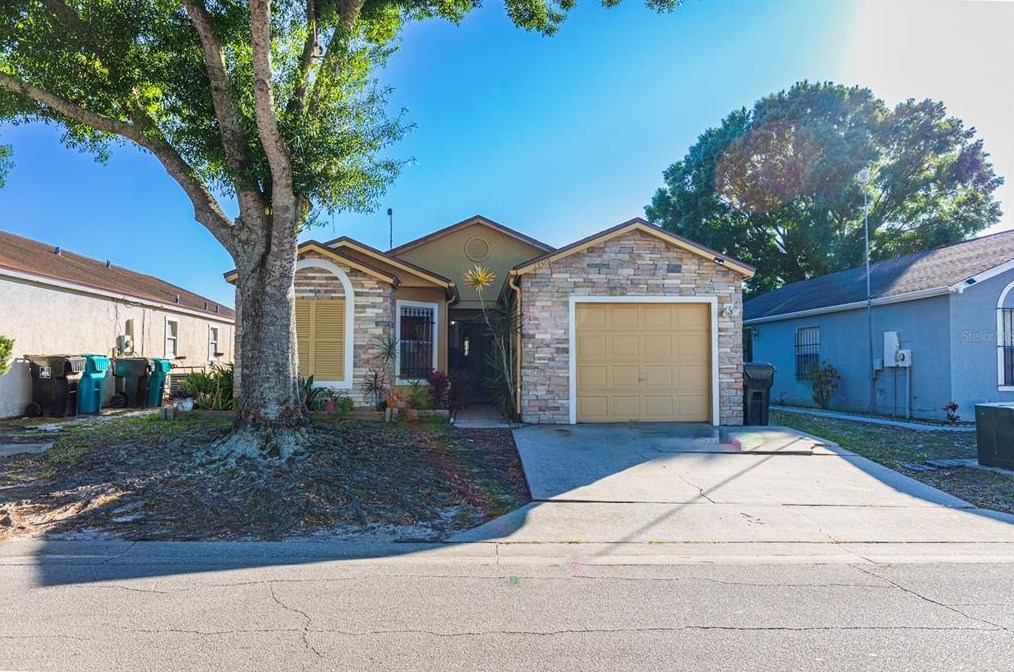 5406 Cedar Ln, Orlando, FL 32811-7901
