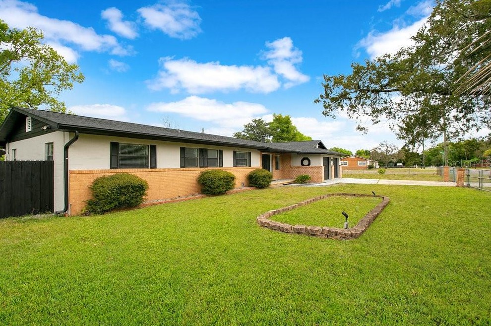2631 Greenacre Rd, Apopka, FL 32703