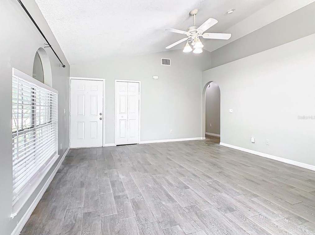 2405 Parsons Pond Cir, Kissimmee, FL 34743-4415