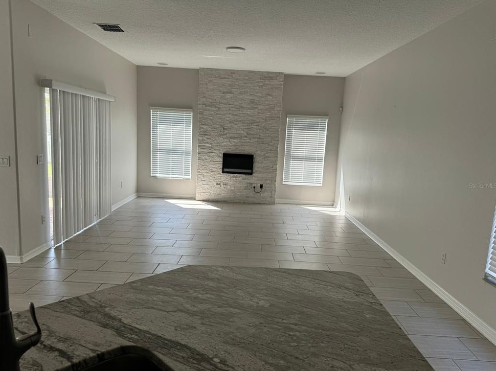 9786 Oak Crest Rd, Orlando, FL 32829