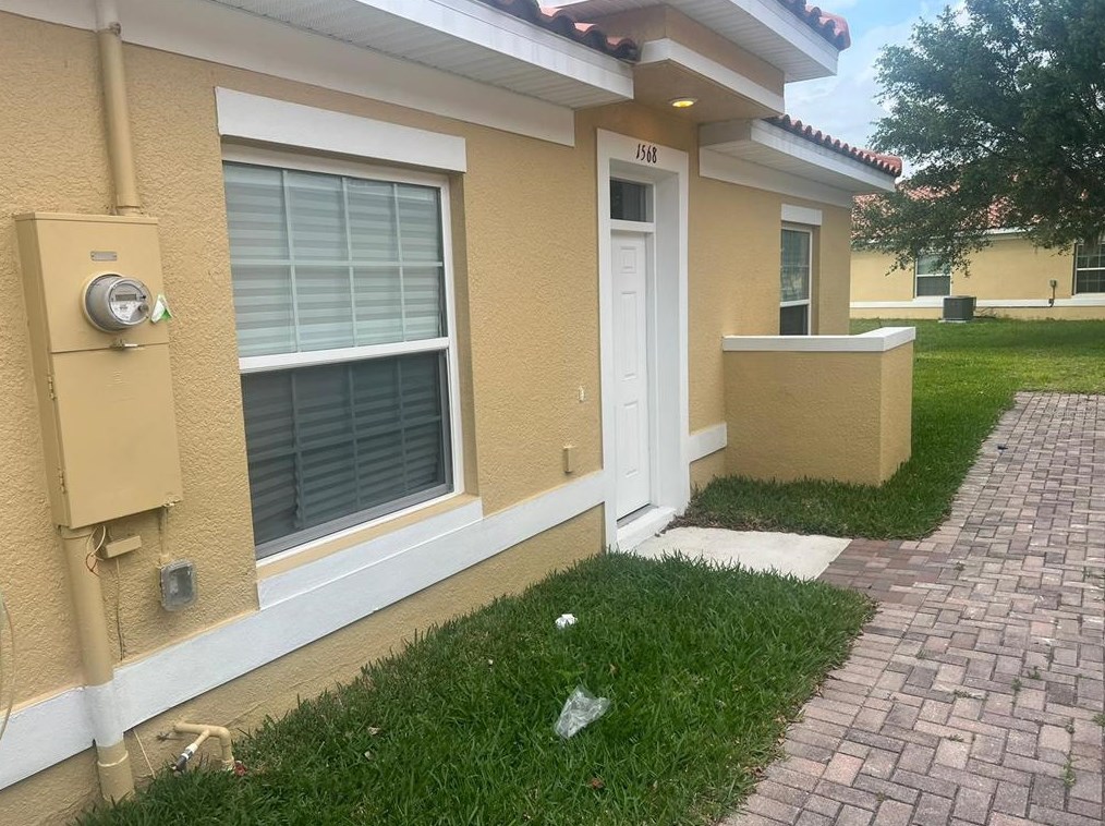 1568 Cumin Dr, Kissimmee, FL 34759