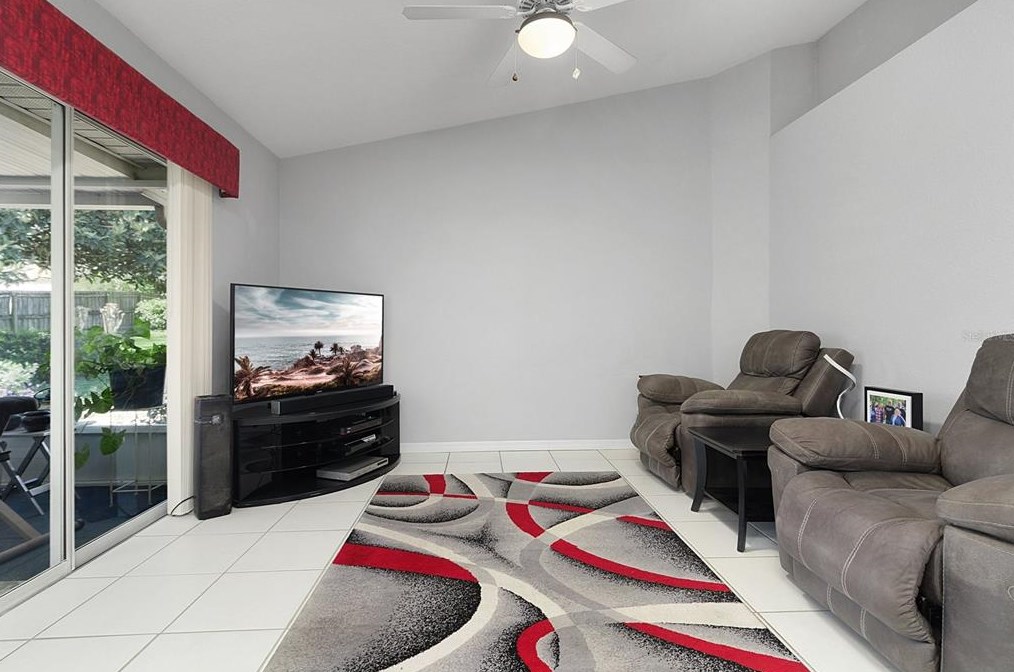 415 Westwind Dr, Davenport FL  33896-6613 exterior