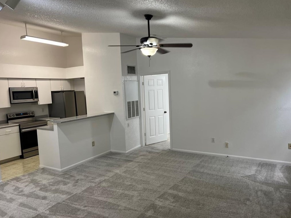 5148 Park Central Dr #121, Orlando, FL 32839