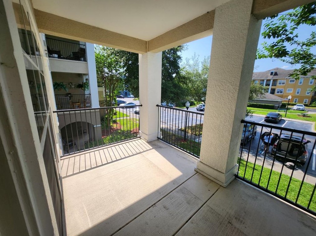 3725 Conroy Rd, Orlando FL  32839-2415 exterior