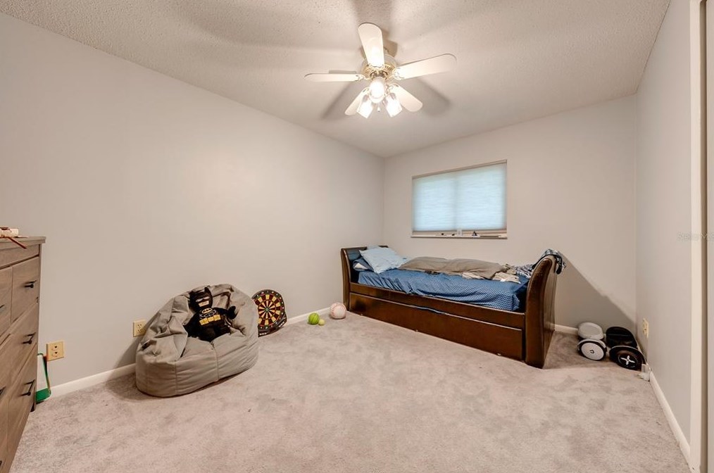 1434 Paula Dr, Apopka FL  32703-7423 exterior