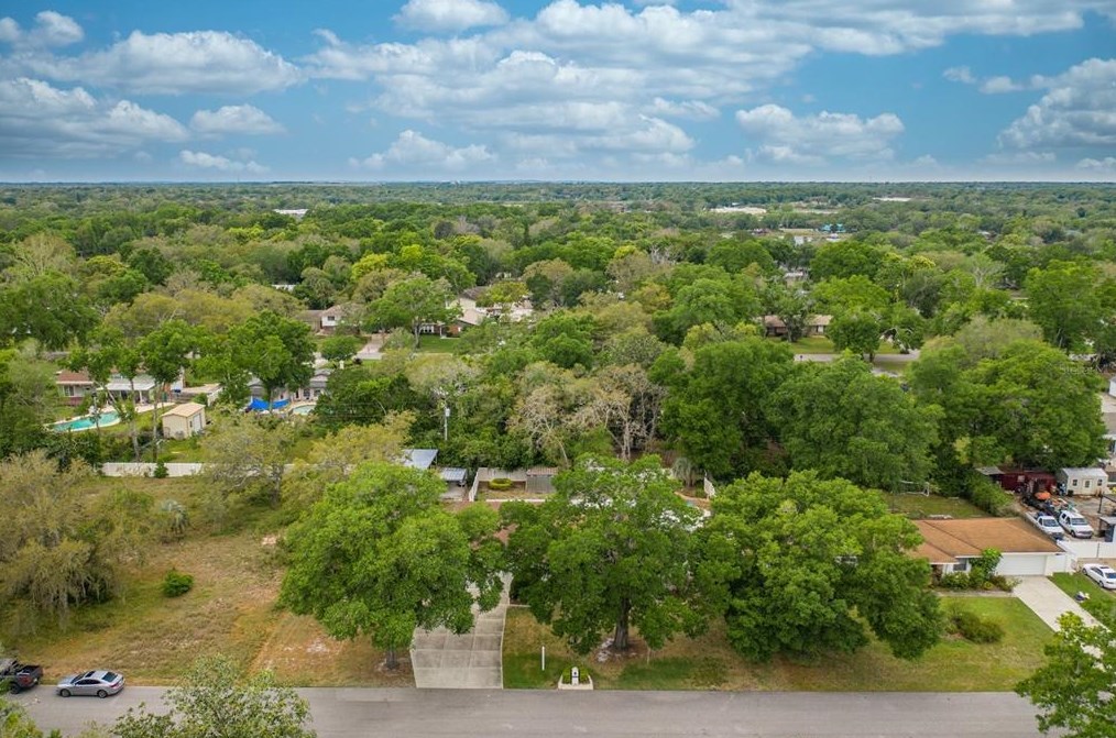 1434 Paula Dr, Apopka FL  32703-7423 exterior