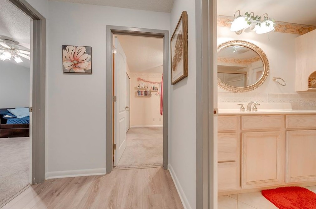 1434 Paula Dr, Apopka FL  32703-7423 exterior