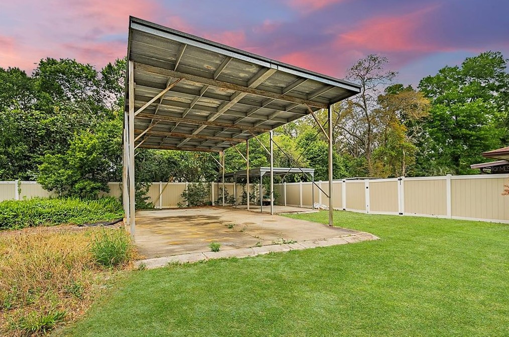 1434 Paula Dr, Apopka FL  32703-7423 exterior