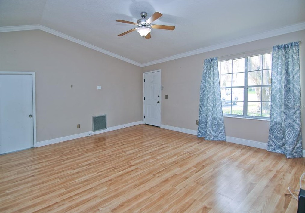 3173 Hoover Dr, Deltona FL  32738-2128 exterior