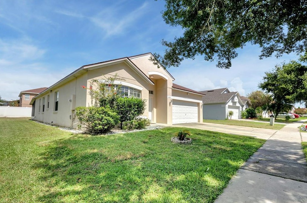 13727 Hawkeye Dr, Orlando, FL 32837