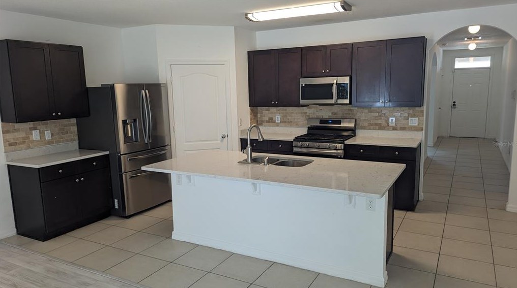 3457 Berkshire Woods Ter, Deltona FL  32725 exterior
