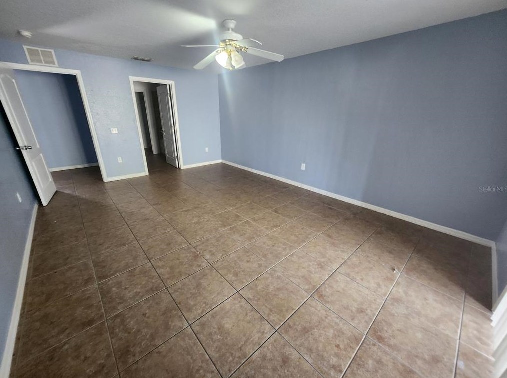 635 Bluebill Ct, Kissimmee, FL 34759-4520