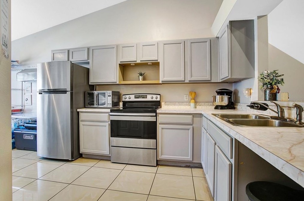 3326 Celena Cir, Saint Cloud FL  34769-5901 exterior