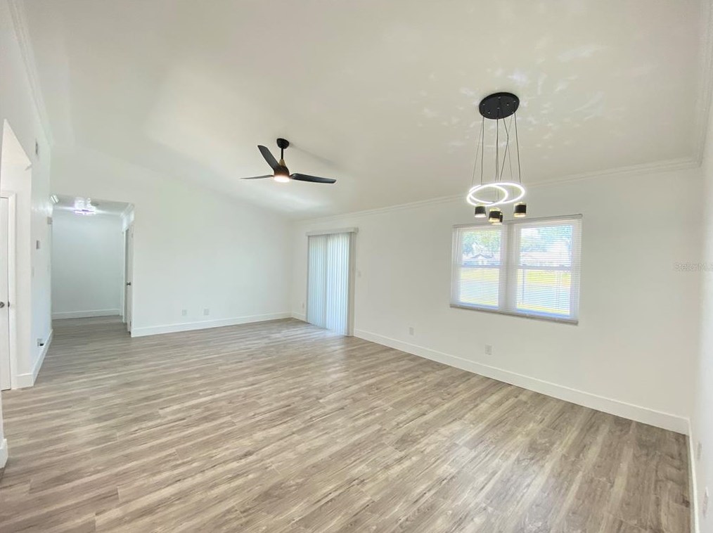 1525 Colony Ave, Kissimmee FL  34744-4013 exterior