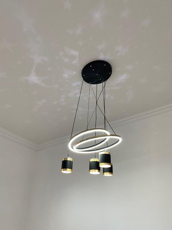 1525 Colony Ave, Kissimmee FL  34744-4013 exterior