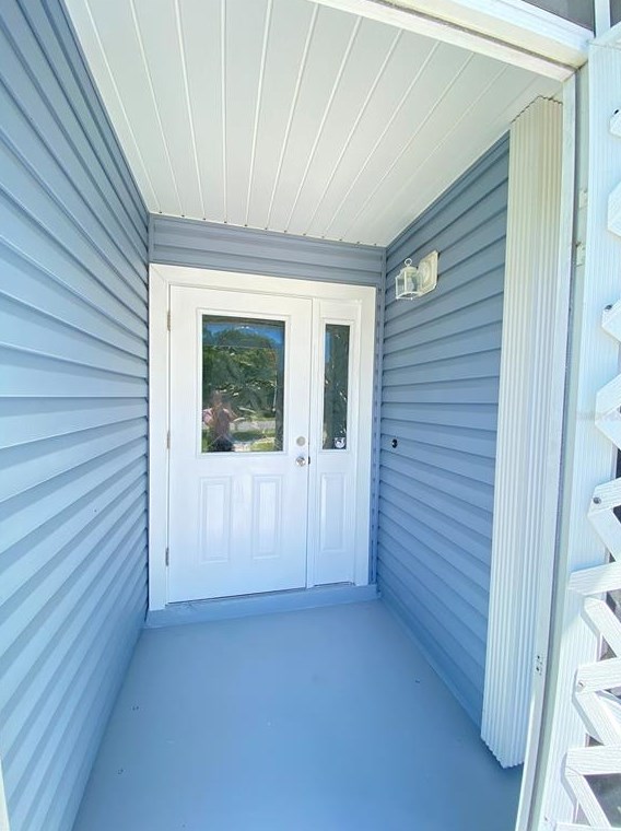 1525 Colony Ave, Kissimmee FL  34744-4013 exterior