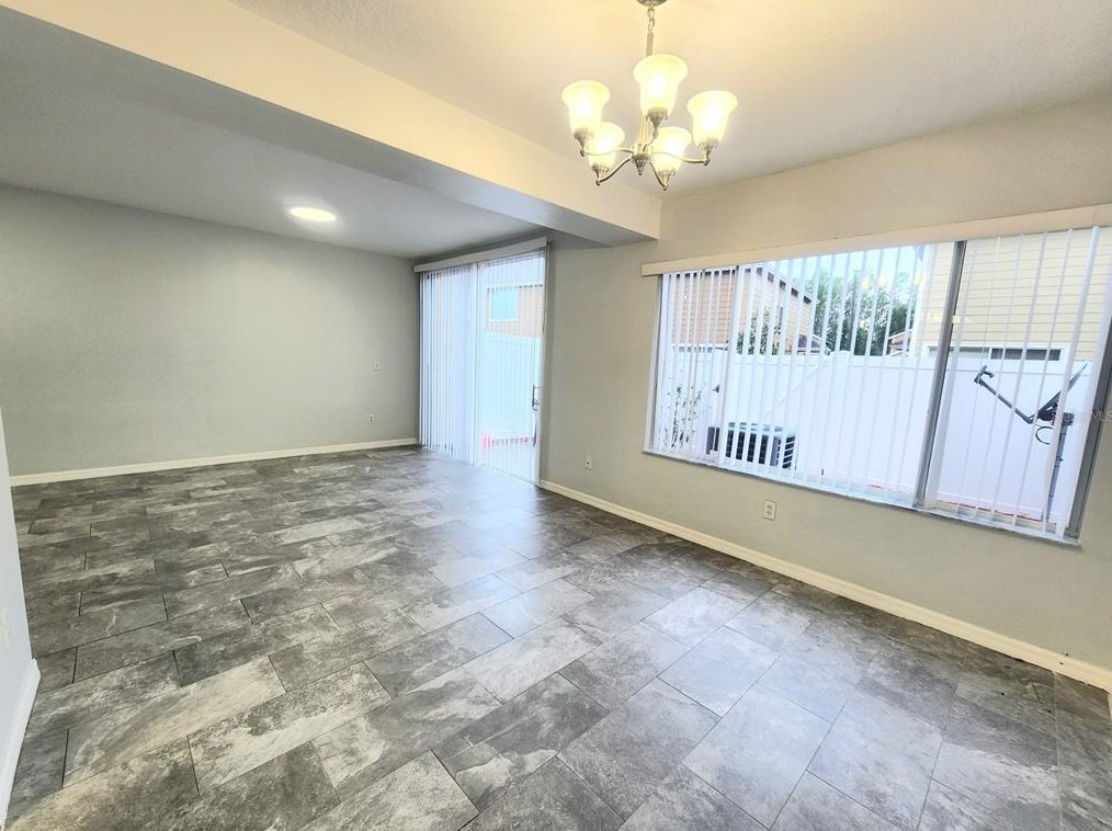 125 Australian Way, Davenport FL  33897-5701 exterior