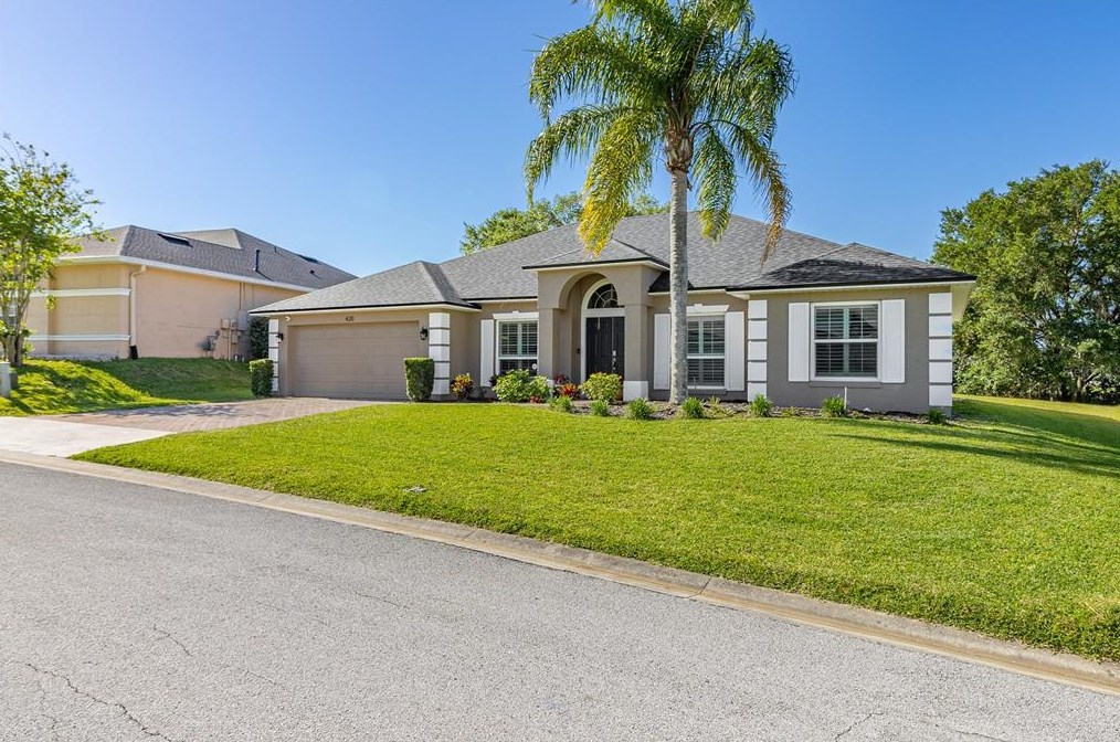 420 Dolcetto Dr, Davenport, FL 33897-4425