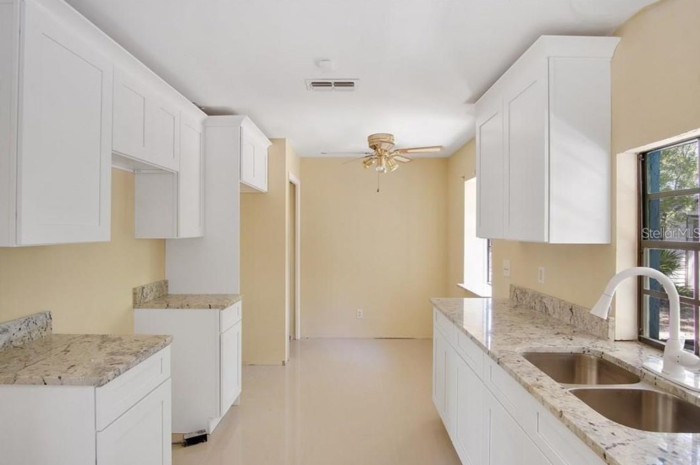 508 Carlsbad Dr, Kissimmee, FL 34758-3201