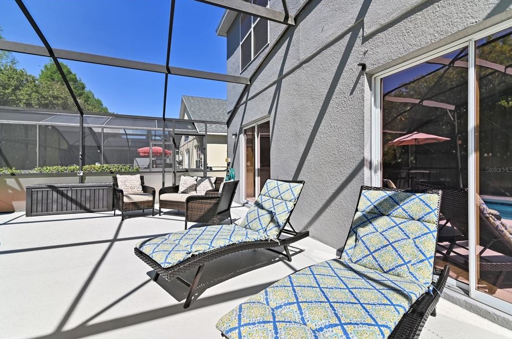 985 Lk Berkley Dr, Kissimmee FL  34746-6122 exterior