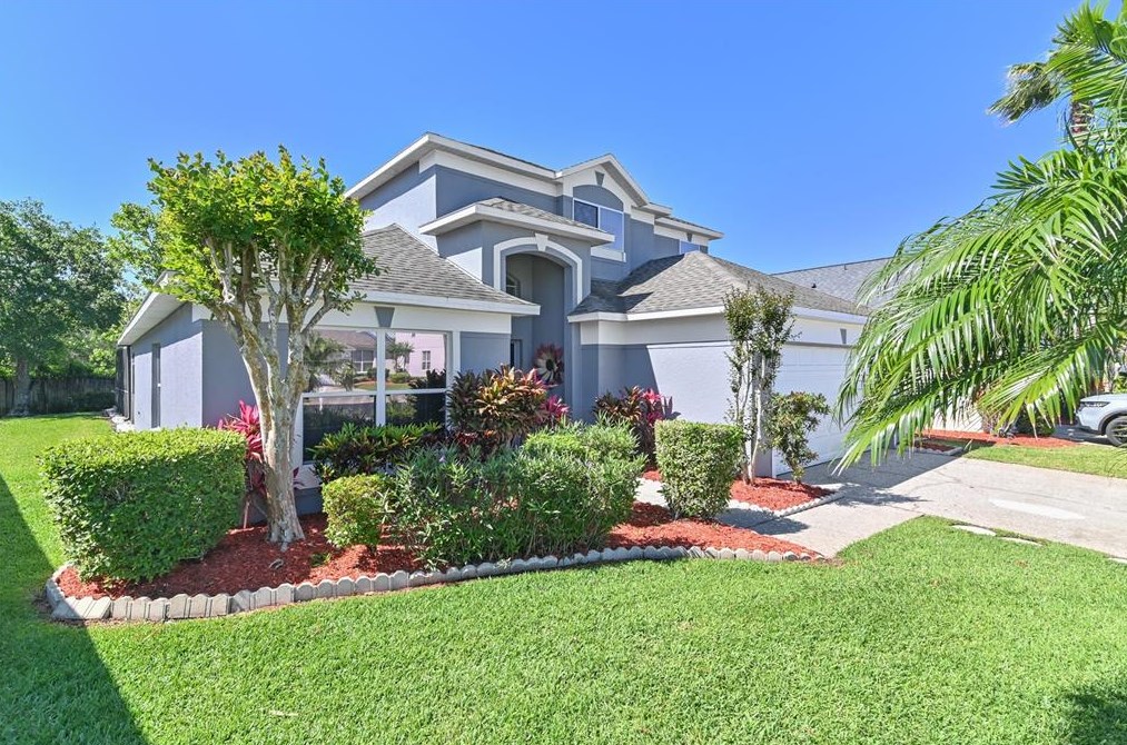 985 Lake Berkley Dr, Kissimmee, FL 34746-6122