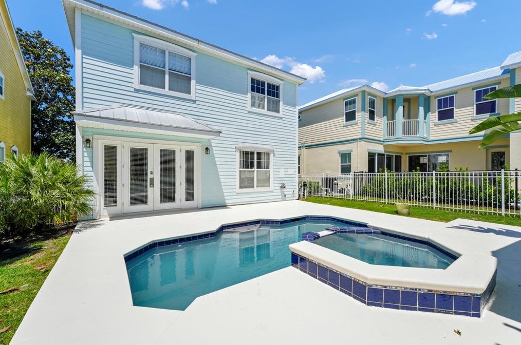 1533 Fairview Cir, Kissimmee, FL 34747-6775