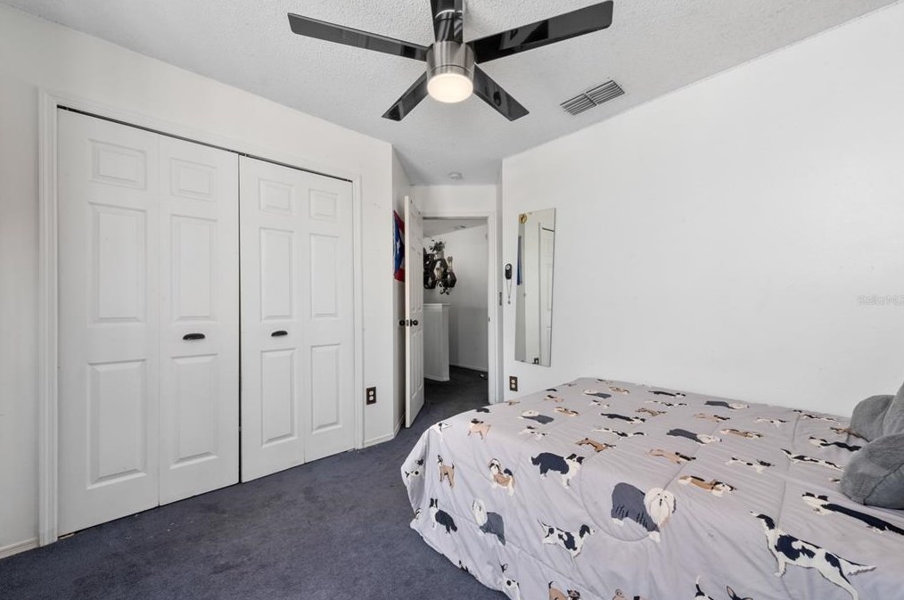 4304 Creekside Blvd, Kissimmee FL  34746-6044 exterior