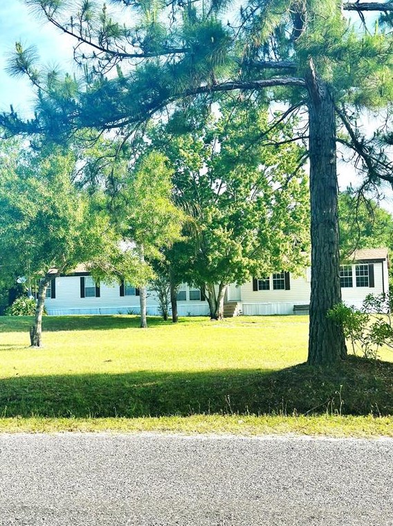 9235 Luna Dr, Saint Cloud, FL 34773