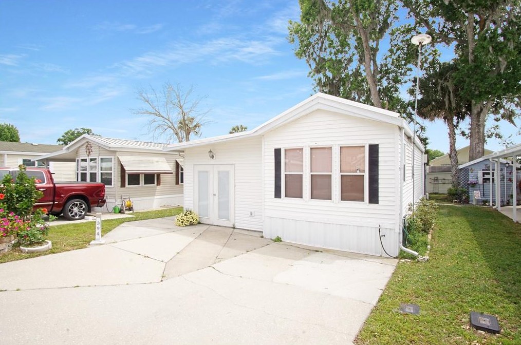 394 Citrus Ridge Dr, Davenport, FL 33837