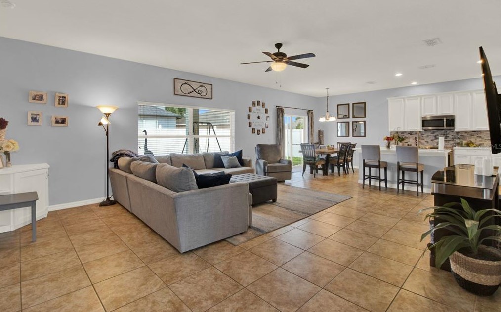 3851 Wood Thrush Dr, Kissimmee, FL 34744