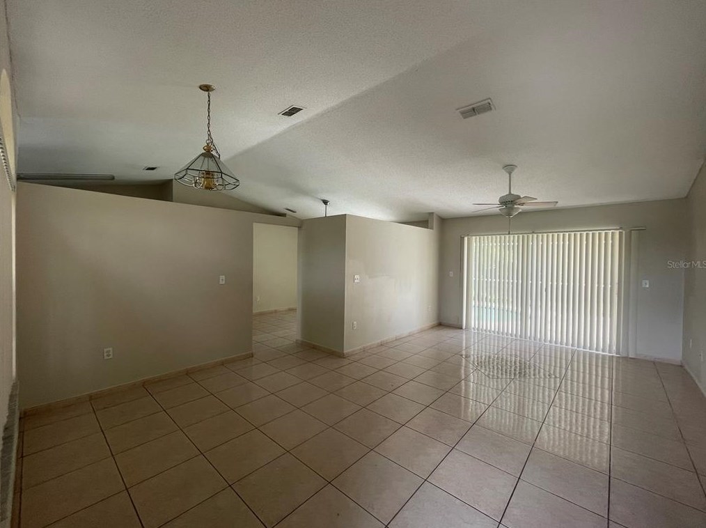569 Pinehurst Cv, Kissimmee, FL 34758
