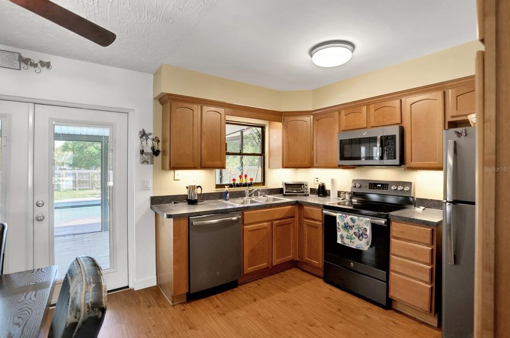 113 Georgia Ave, Saint Cloud FL  34769-4160 exterior