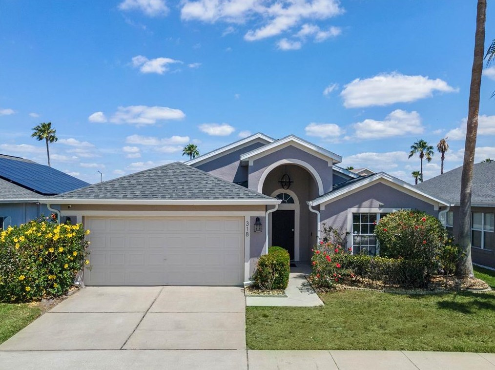 318 Bailey Cir, Davenport, FL 33897-4535