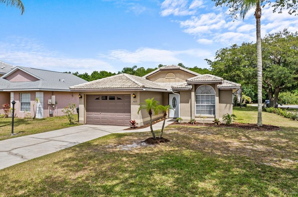 427 Waterford Way, Kissimmee, FL 34746-6335