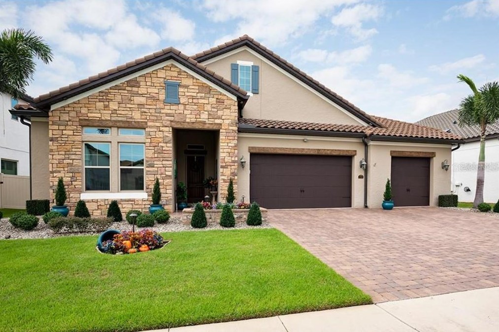 8107 Chilton Dr, Orlando FL 32836-5834 exterior