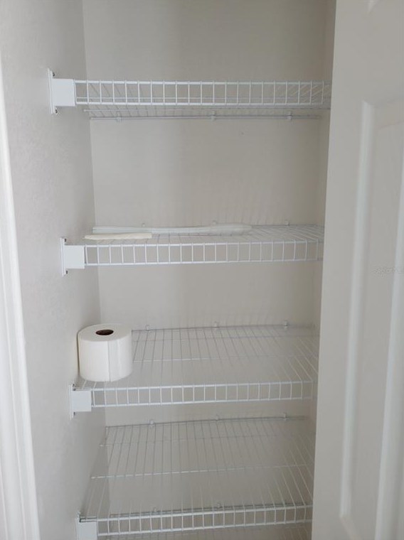 4005 Marina Isle Dr, Kissimmee FL 34746-1835 exterior