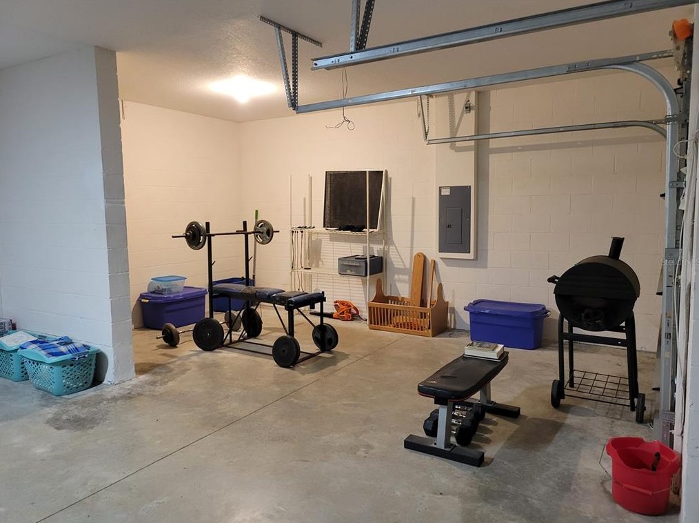 4005 Marina Isle Dr, Kissimmee FL 34746-1835 exterior