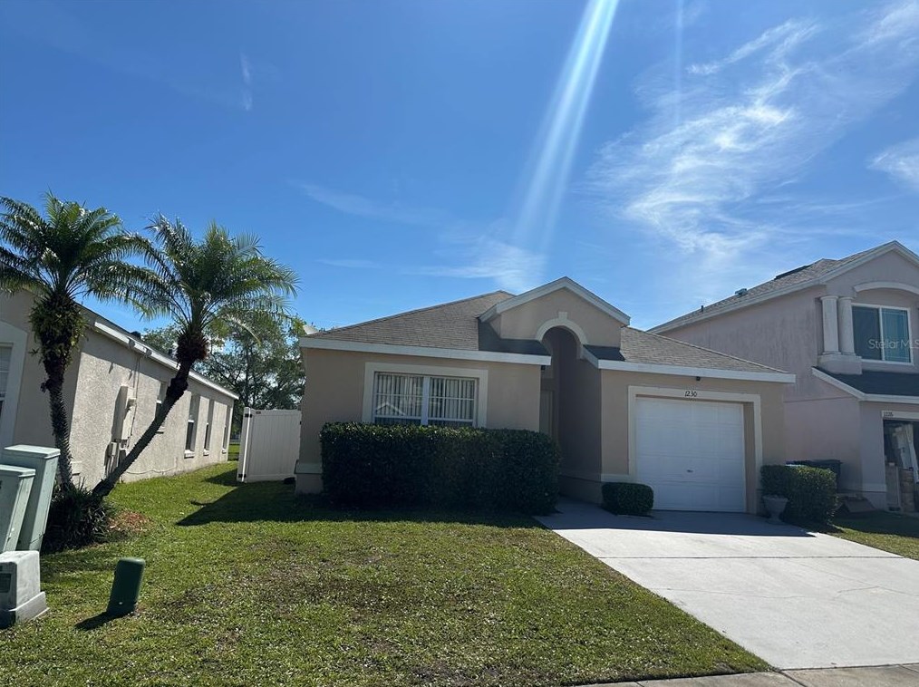 1230 Carey Glen Cir, Orlando, FL 32824-4807