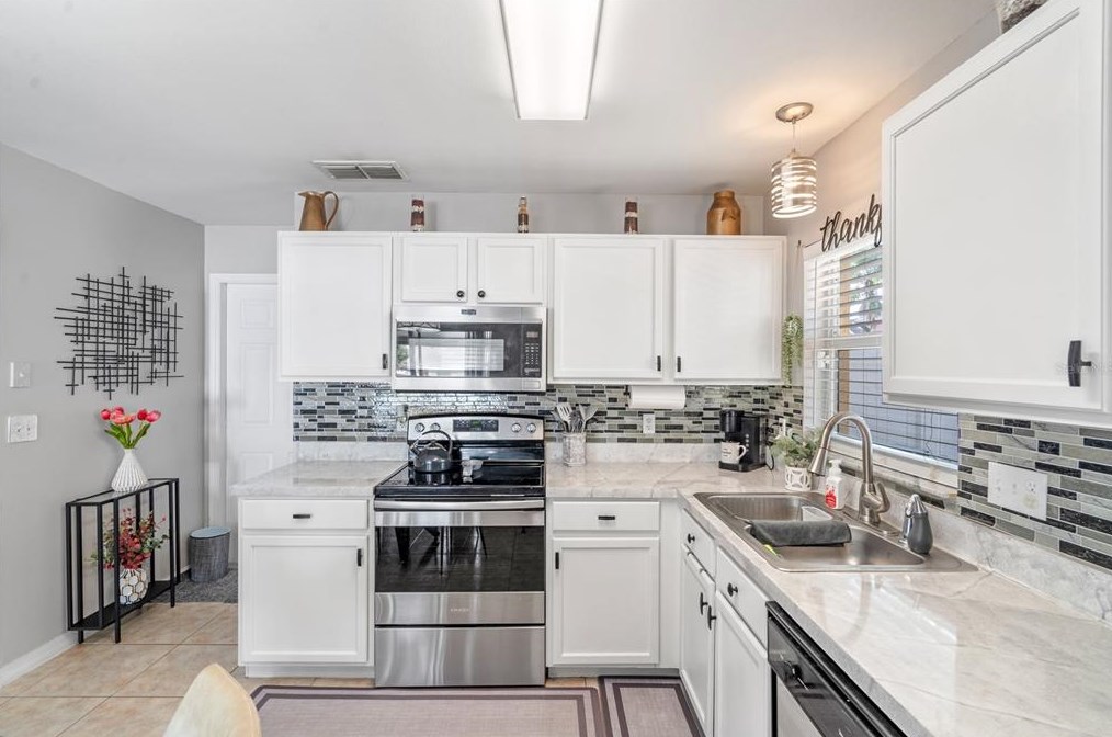 855 Mclean Ct, Orlando FL 32825-6367 exterior