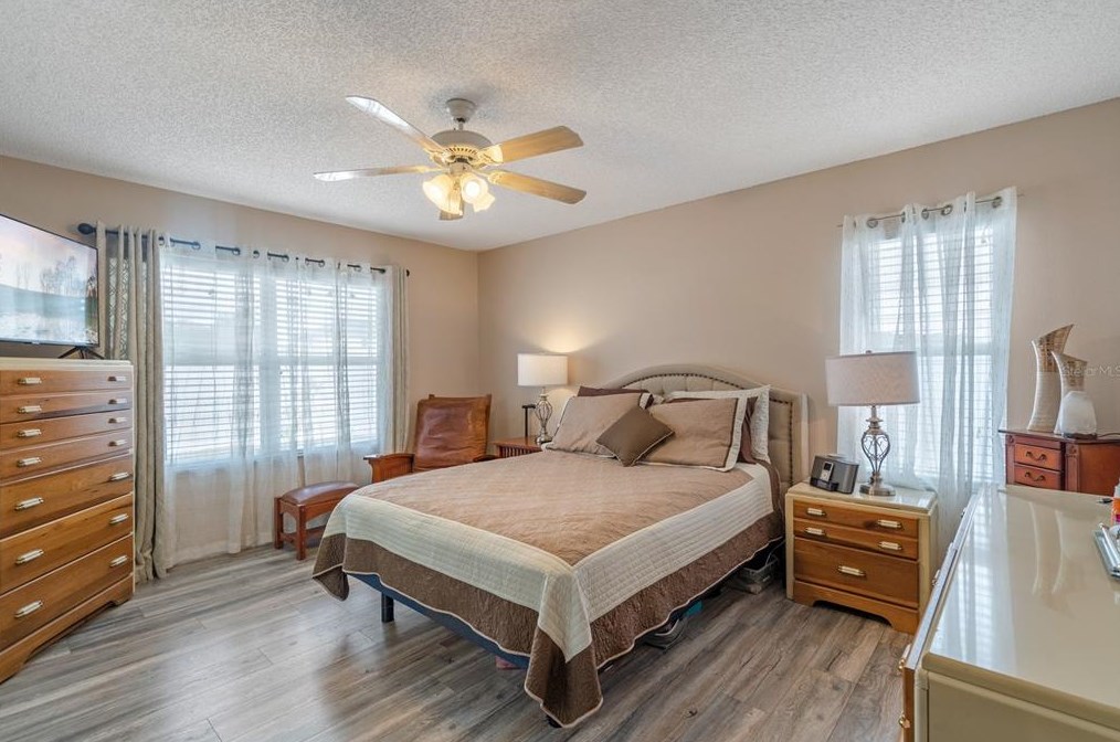 855 Mclean Ct, Orlando FL 32825-6367 exterior