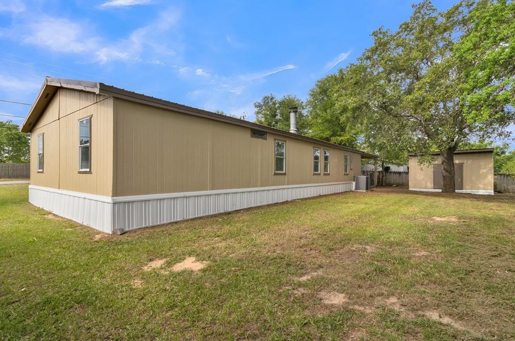 5923 140th Pl, Summerfield FL  34491-7744 exterior