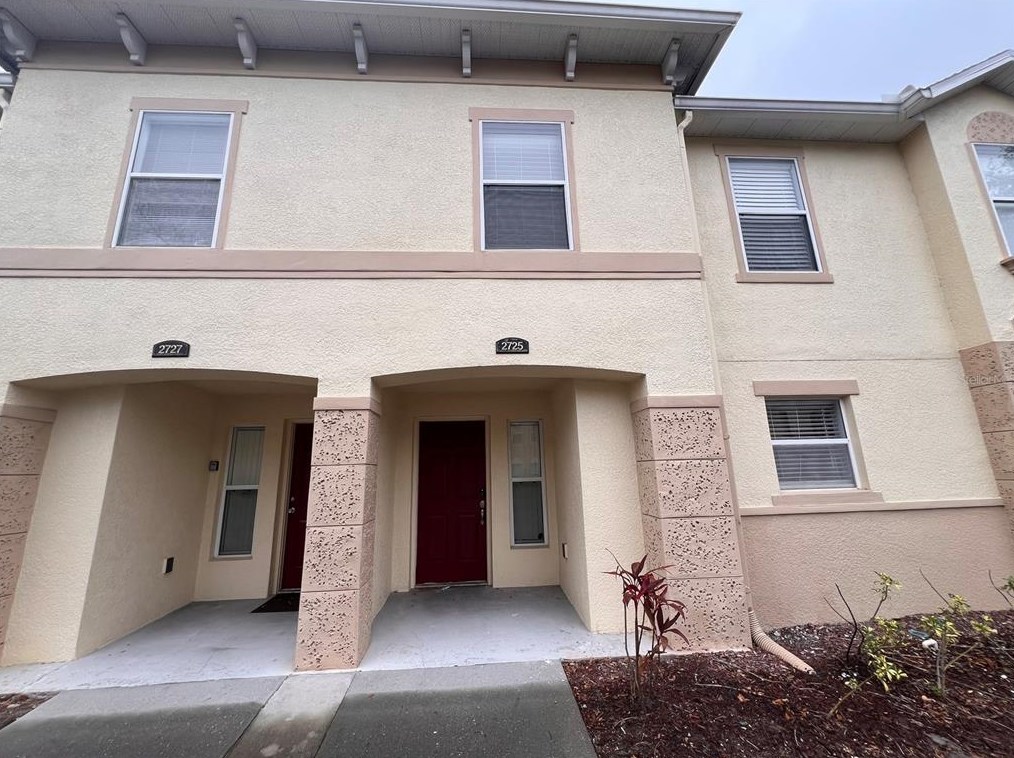 2725 Club Cortile Cir, Kissimmee, FL 34746-5721