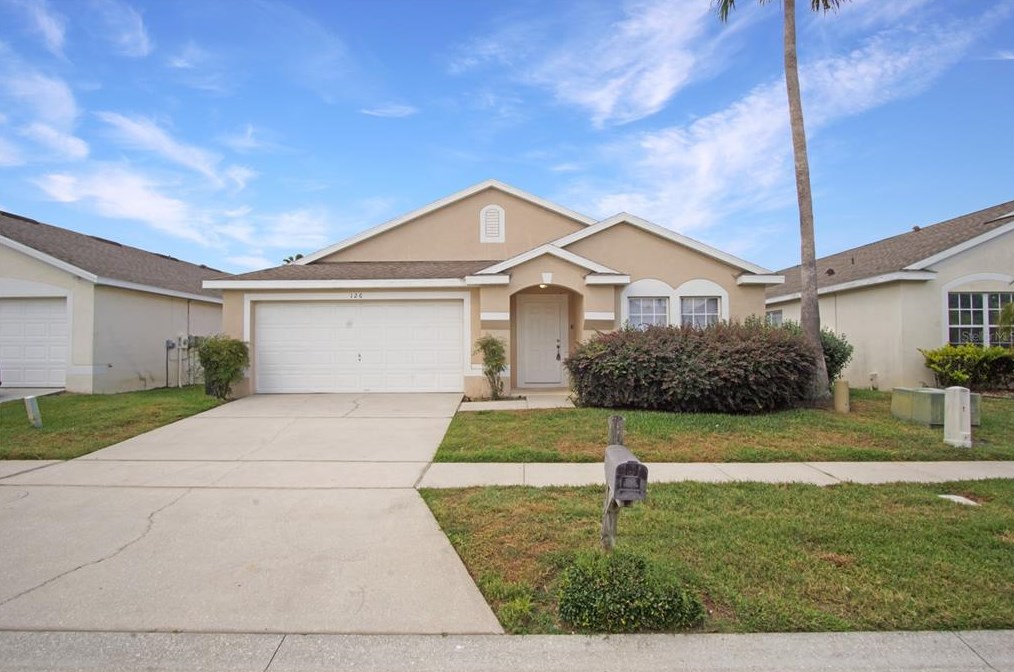 126 Nazha Dr, Davenport, FL 33897