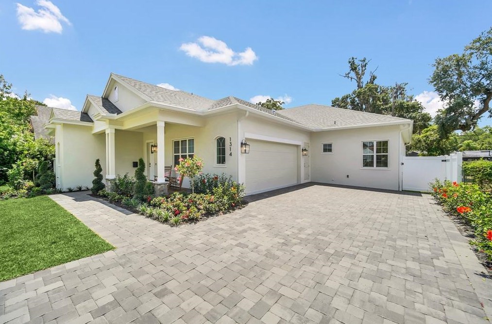 1314 Smith St, Orlando, FL 32804-4830