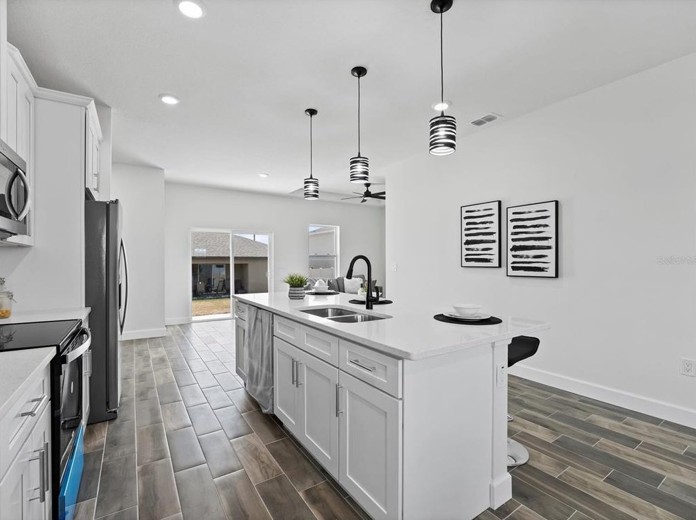 2176 Rio Grande Cyn Loop, Kissimmee FL 34759-5964 exterior