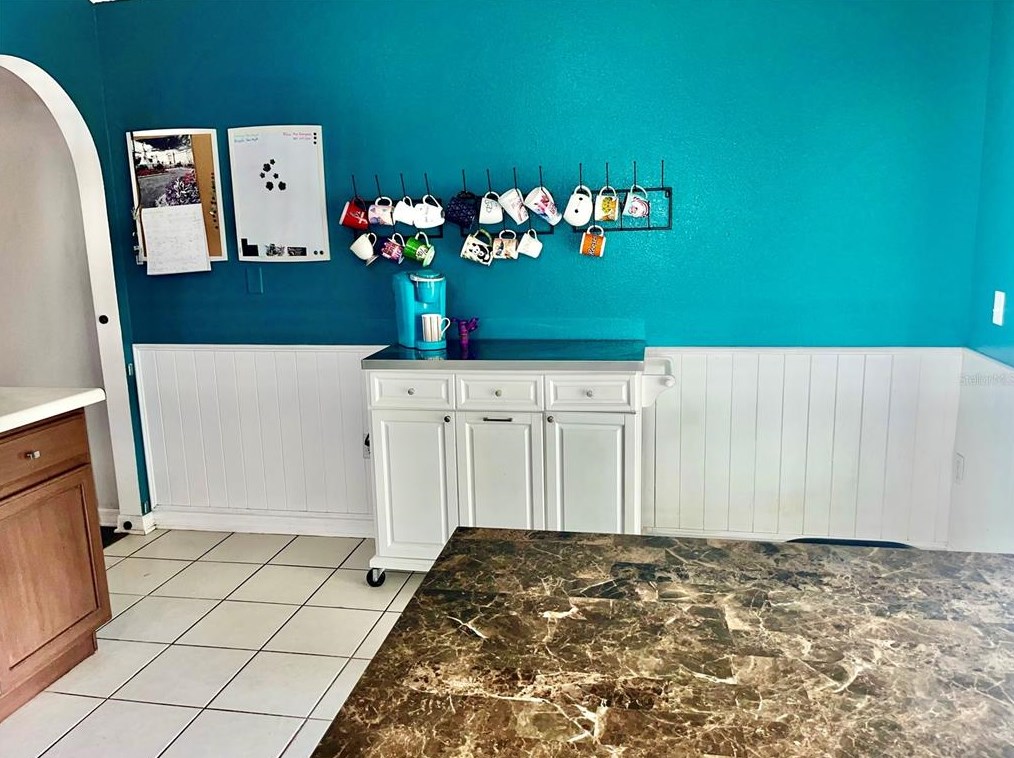 2693 Whispering Trl Dr, Winter Haven FL  33884-1844 exterior