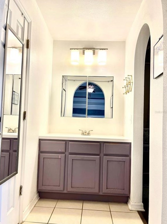 2693 Whispering Trl Dr, Winter Haven FL  33884-1844 exterior